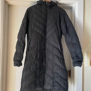 Patagonia down parka jacket hooded puffer